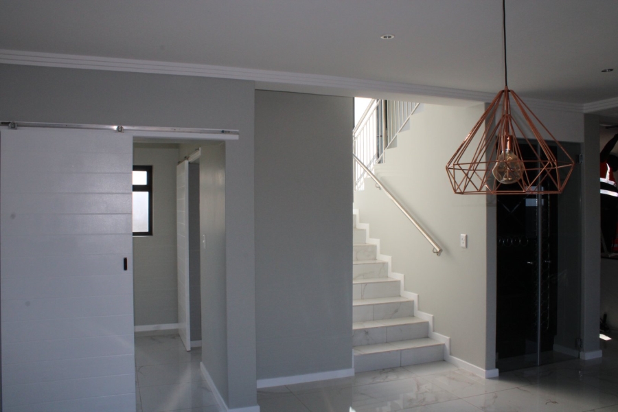 4 Bedroom Property for Sale in Kidds Beach Eastern Cape
